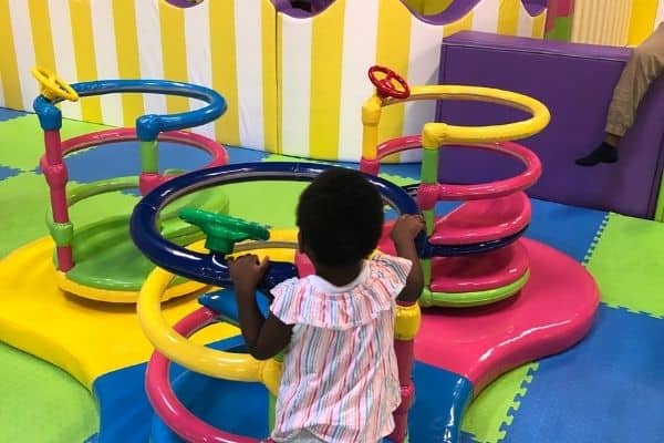 Need an indoor kid friendly location to take your kids to hang out and play during the cold weather?