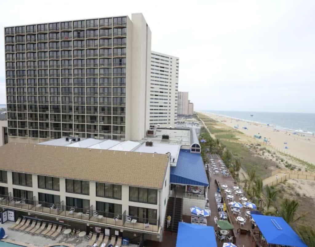 Best Family Hotels in Ocean City, Maryland clarion resort