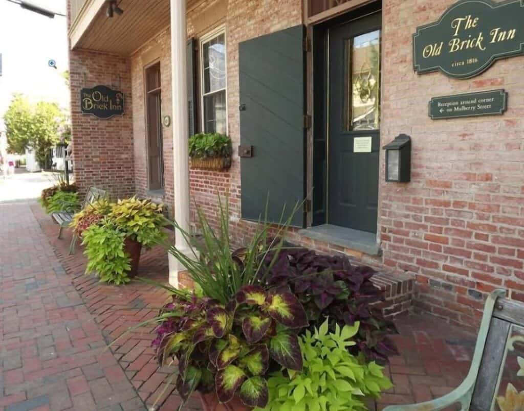 the old brick inn