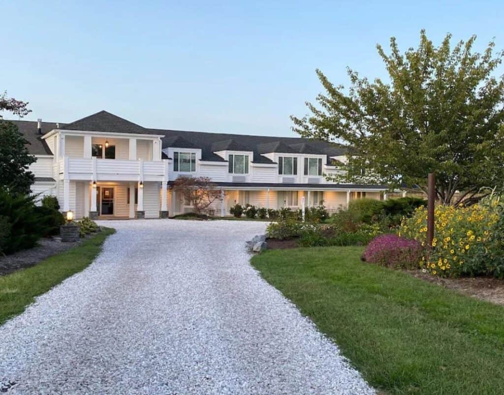 tilghman inn