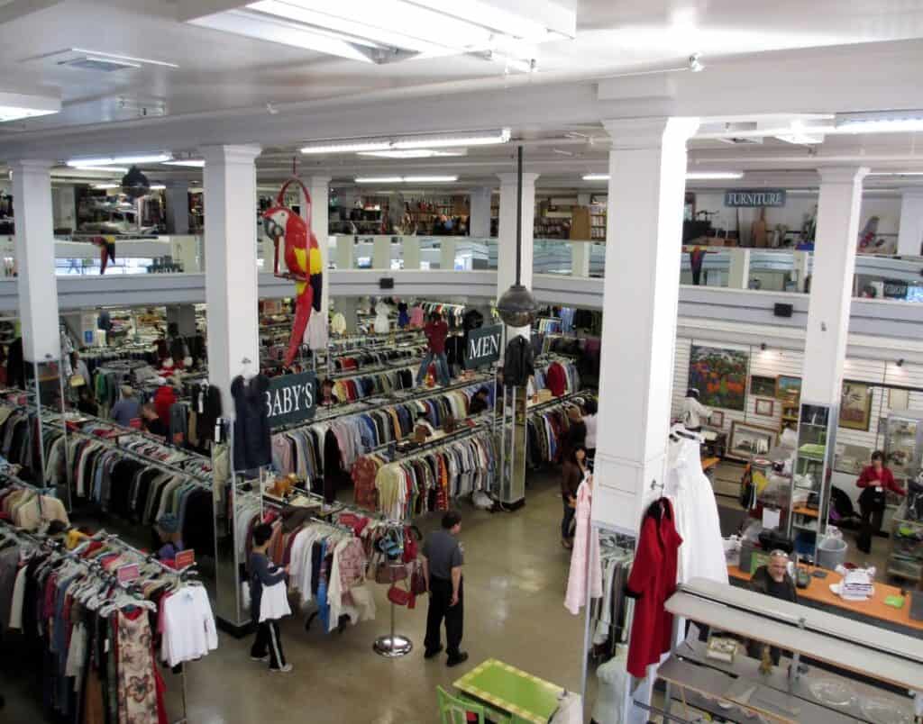 clothes at a thrift stores in maryland