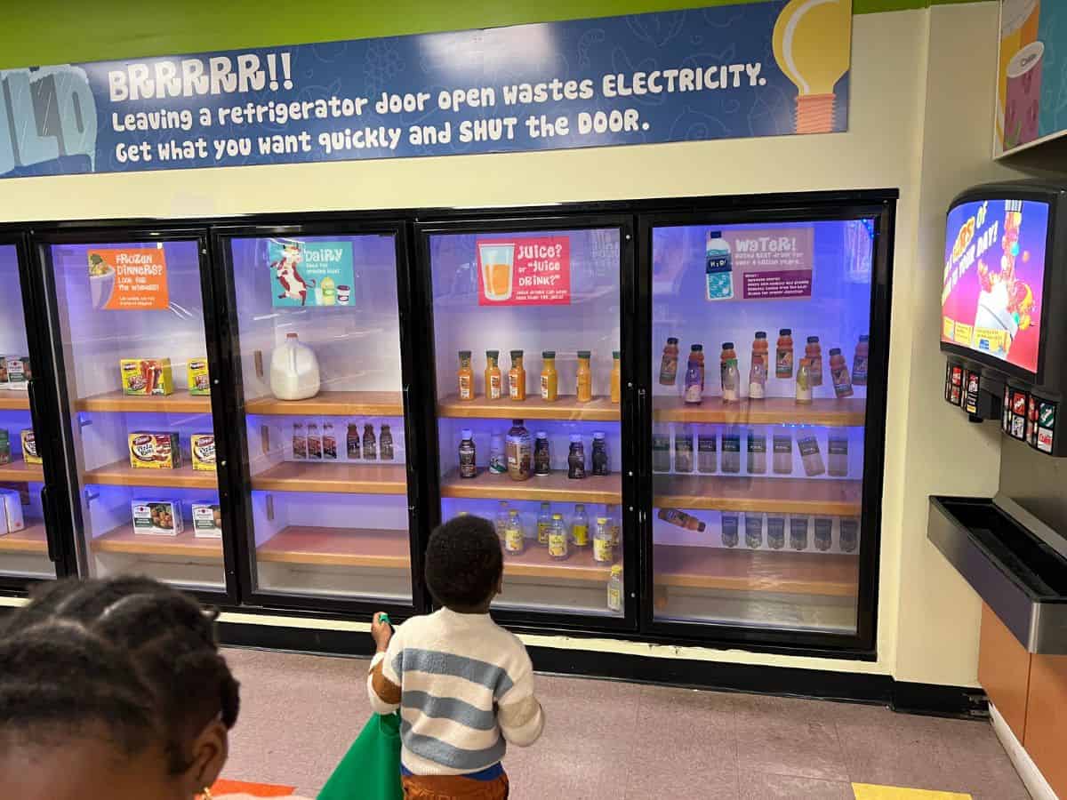 royal farms store port discovery baltimore
