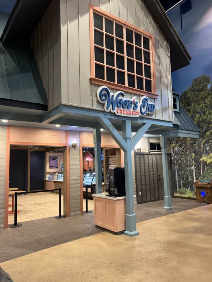 Great wolf lodge ice cream place